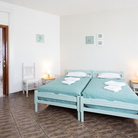 Dora'S Studios & Apartments Mégas Yialós-Nítes Екстериор снимка
