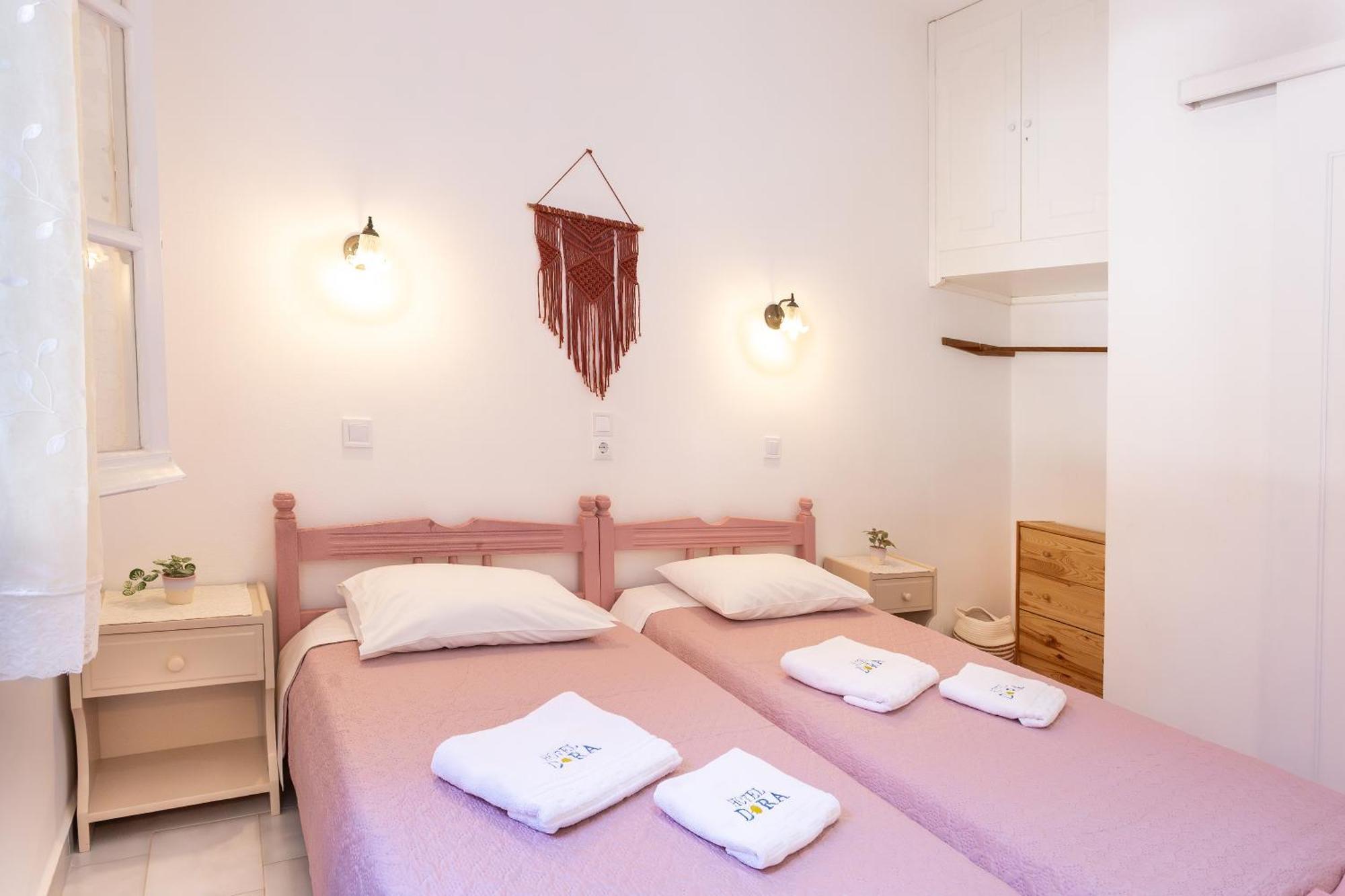 Dora'S Studios & Apartments Mégas Yialós-Nítes Екстериор снимка